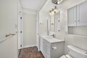 1731 Beacon St, Brookline, MA 02445 - Photo 14