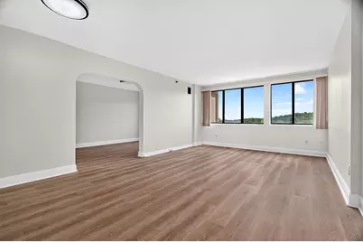 1731 Beacon St #915, Brookline, MA 02445 - Photo 28