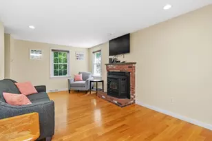 5 Perry Henderson Dr, Framingham, MA 01701 - Photo 8