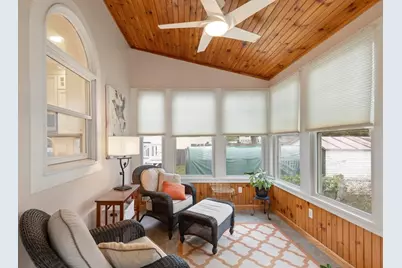 6 Gardner St, Beverly, MA 01915 - Photo 20