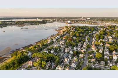 32 Ocean St, Beverly, MA 01915 - Photo 34
