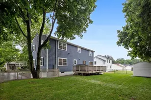 47 Brook Dr, Lynnfield, MA 01940 - Photo 24