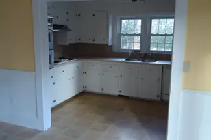21 Pine Hill Rd, Newburyport, MA 01950 - Photo 6