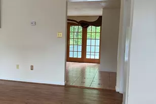 23 Vincent Cir, Worcester, MA 01604 - Photo 4