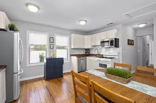 35 Austin St, Norwood, MA 02062 - Photo 6