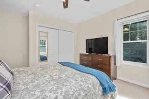 35 Austin St, Norwood, MA 02062 - Photo 12