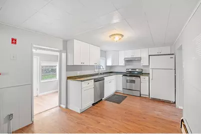 145 Boston St, Salem, MA 01970 - Photo 16