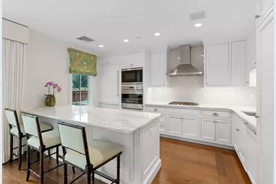 580 Washington Street #104, Wellesley, MA 02482 - Photo 10