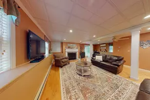 233 Tispaquin St, Middleborough, MA 02346 - Photo 14