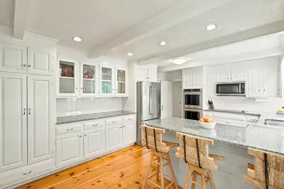 2 Stowe Rd, Southborough, MA 01772 - Photo 6