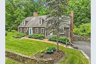 2 Stowe Rd, Southborough, MA 01772 - Photo 2