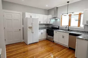 830 Fellsway, Medford, MA 02155 - Photo 2