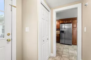 19 Cunningham Cir, Waltham, MA 02453 - Photo 18