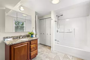 19 Cunningham Cir, Waltham, MA 02453 - Photo 28