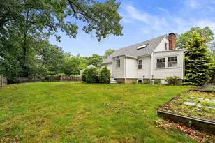 19 Cunningham Cir, Waltham, MA 02453 - Photo 40