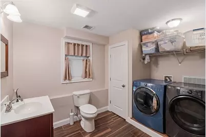 101 Prospect Hill St, Taunton, MA 02780 - Photo 30