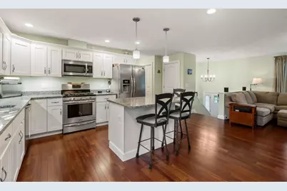 101 Prospect Hill St, Taunton, MA 02780 - Photo 8