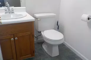 9 Fairway Ln, Blackstone, MA 01504 - Photo 14