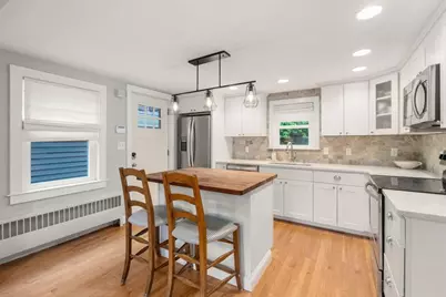 85 Broad, Walpole, MA 02081 - Photo 4