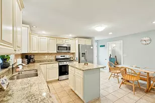 58 Wedgewood Dr, Holliston, MA 01746 - Photo 20