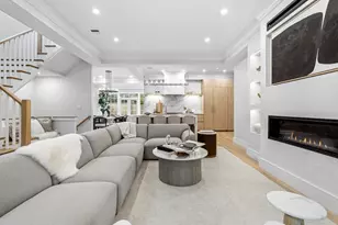8 Lawrence St, Boston, MA 02129 - Photo 12