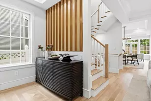 8 Lawrence St, Boston, MA 02129 - Photo 14