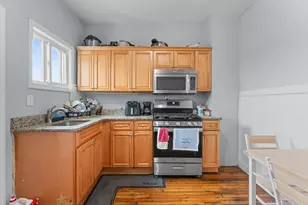39 Spencer Ave, Chelsea, MA 02150 - Photo 20