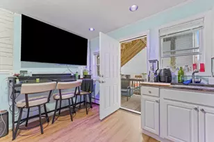 39 Spencer Ave, Chelsea, MA 02150 - Photo 4