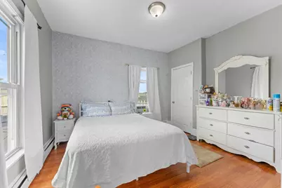 39 Spencer Ave, Chelsea, MA 02150 - Photo 10