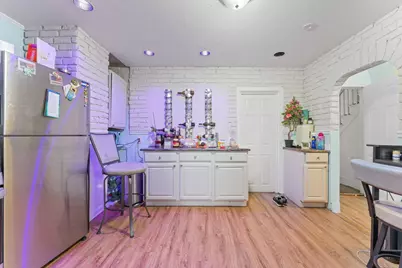 39 Spencer Ave, Chelsea, MA 02150 - Photo 6