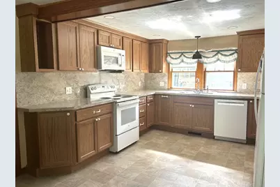 61 Carruth Rd, Templeton, MA 01468 - Photo 8
