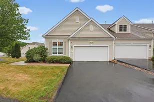 74 Buttercup Ln, Grafton, MA 01560 - Photo 1