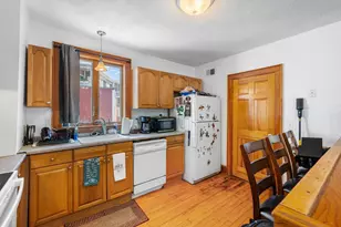 14-16-18 Friend St, Amesbury, MA 01913 - Photo 36