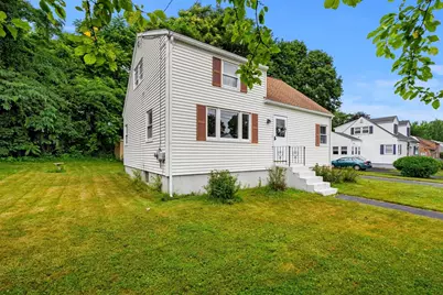 2 Douglas Ter, Lowell, MA 01852 - Photo 4