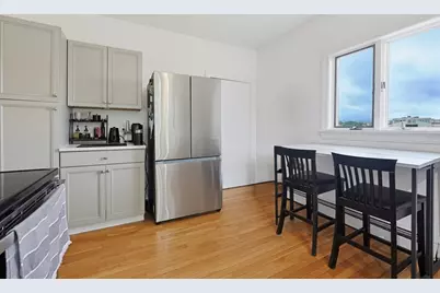 87 Broad St #3, Lynn, MA 01902 - Photo 4