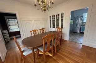 3 Greenough St, Brookline, MA 02445 - Photo 8