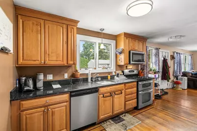 23 Mifflin Dr, North Andover, MA 01845 - Photo 4