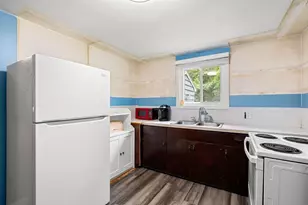 173 Alden St, Whitman, MA 02382 - Photo 10