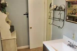 753 Daniel Shays Hwy, Belchertown, MA 01007 - Photo 12
