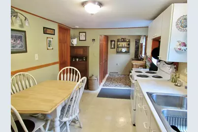 753 Daniel Shays Hwy, Belchertown, MA 01007 - Photo 8