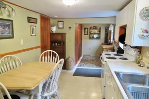 753 Daniel Shays Hwy, Belchertown, MA 01007 - Photo 8