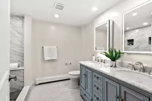 273 Bunker Hill St, Boston, MA 02129 - Photo 22
