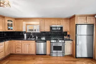 69 Weybosset St, Weymouth, MA 02191 - Photo 10