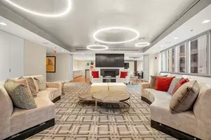 1 Charles St S, Boston, MA 02116 - Photo 20