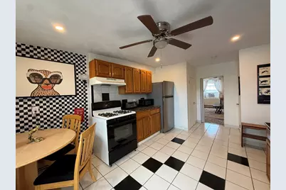 125 London #3, Boston, MA 02128 - Photo 2