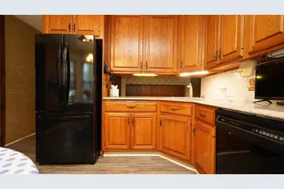 14 Frank St, Middleborough, MA 02346 - Photo 12