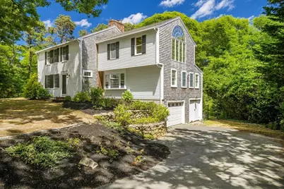 8 Winstons Path, Dennis, MA 02660 - Photo 2
