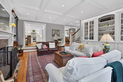 319 Oakland St, Wellesley, MA 02481 - Photo 10