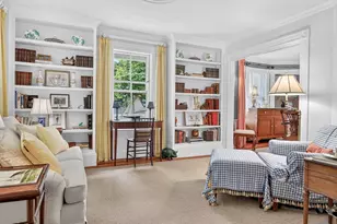 319 Oakland St, Wellesley, MA 02481 - Photo 4