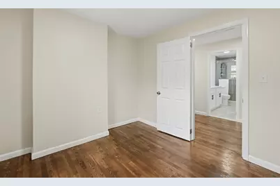 281 Riverlin St, Millbury, MA 01527 - Photo 14